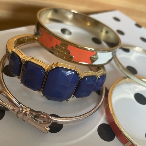 Bundle of mixed bangles bracelets summervibe 5 total - Picture 1 of 10